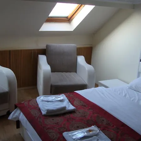 More Residence 1 3* Istanbul