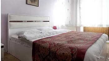 More Residence 1 3* Istanbul