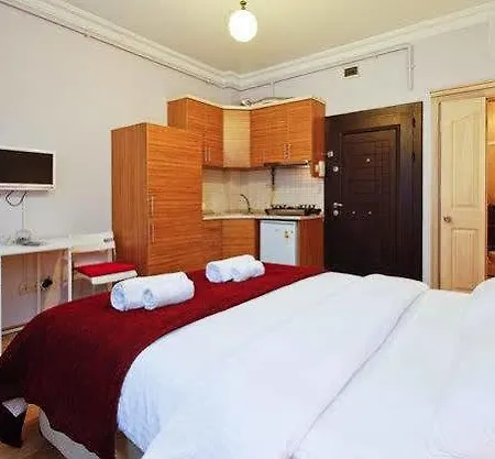 More Residence 1 Aparthotel 3*