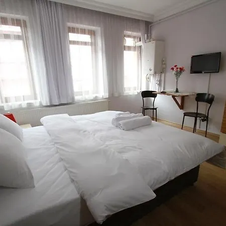 More Residence 1 Aparthotel 3*